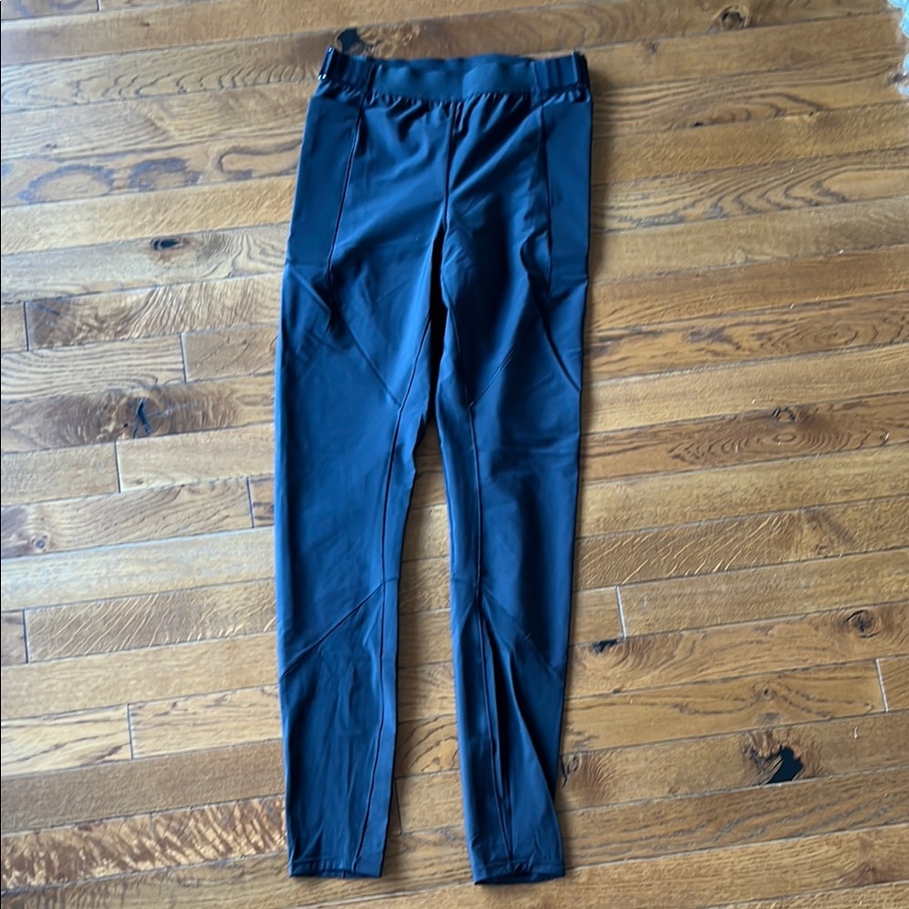 Lululemon Athletica Black Leggings for Versatile Comfort